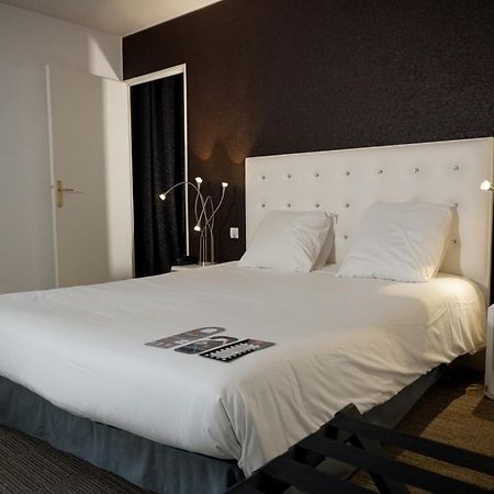 Enzo Hotels Diane - Logis Amneville Bagian luar foto