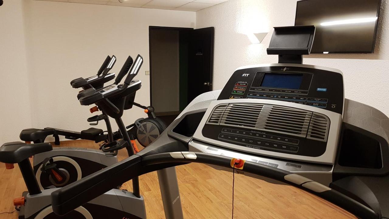 Enzo Hotels Diane - Logis Amneville Bagian luar foto